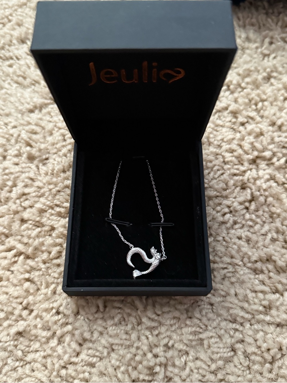 Jeulia Silver Mermaid Pendant Necklace - Sterling Silver